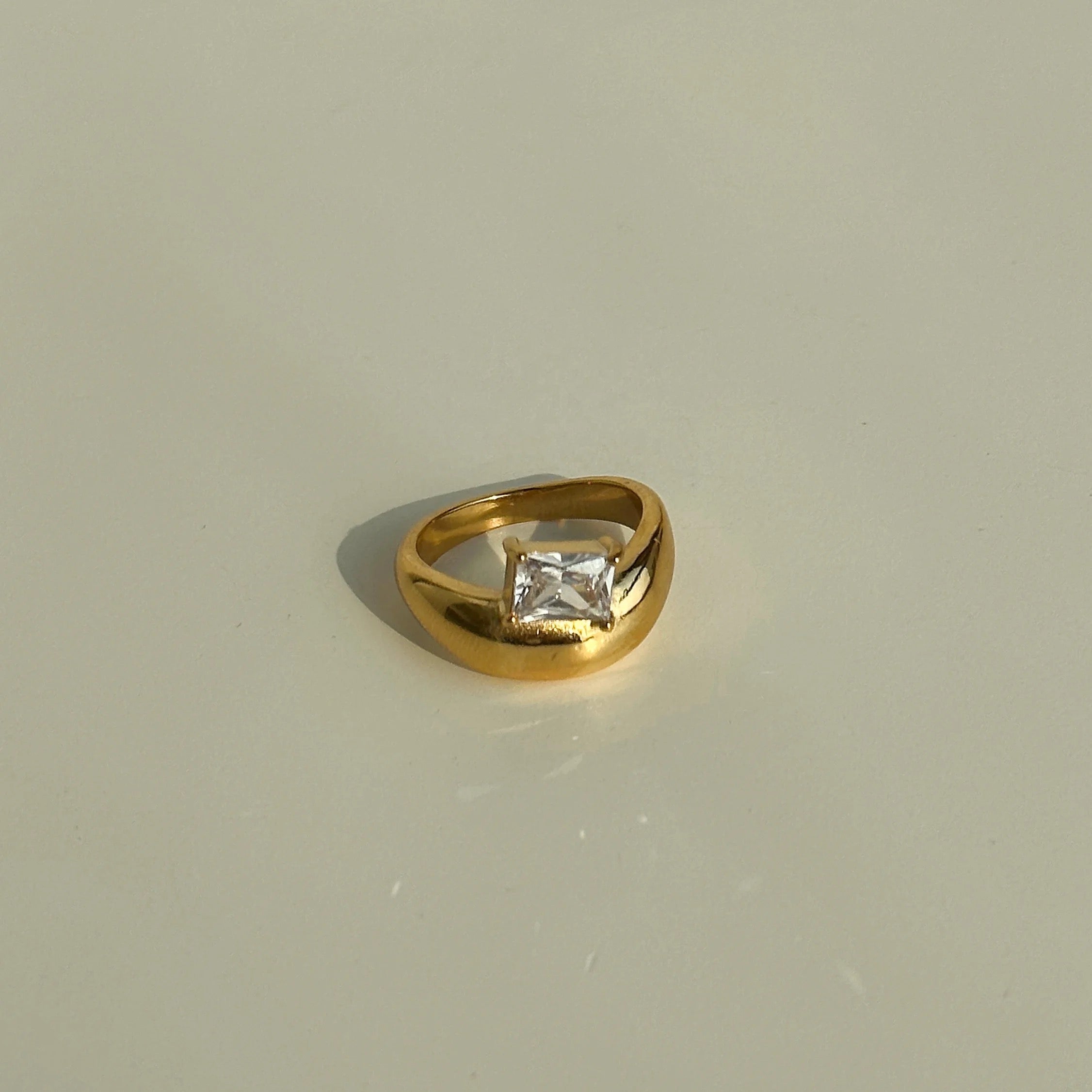 THE LOVER RING